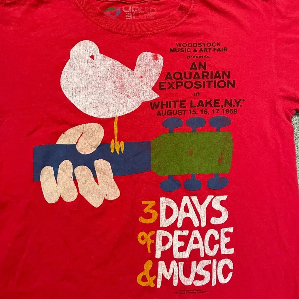 Liquid Blue Woodstock Graphic T Shirt Mens Medium Red - Picture 4 of 11